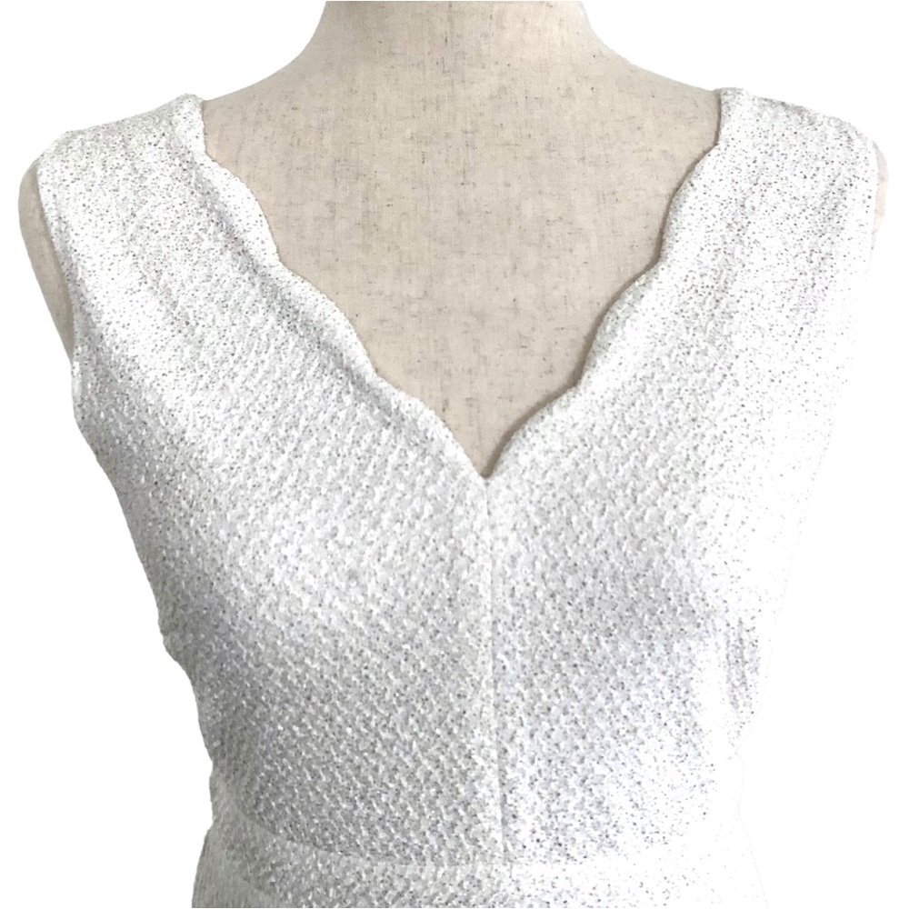 Altar’d State Women’s Sleeveless Scallop V-Neck Knit Skater Dress, White Small - Picture 4 of 11